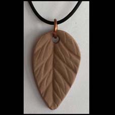 J14 Leaf Pendant (stoneware clay)