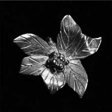 J3 Carpet of Flowers Pendant (pewter)