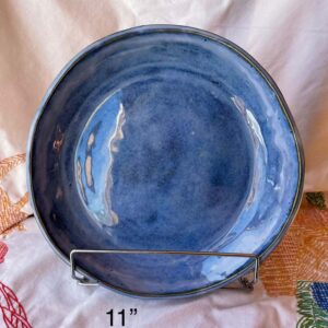 P28 Stoneware pie plate 11in